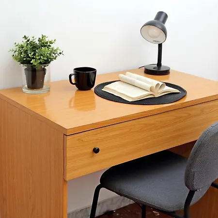 Carmens Flat By Domusdimore