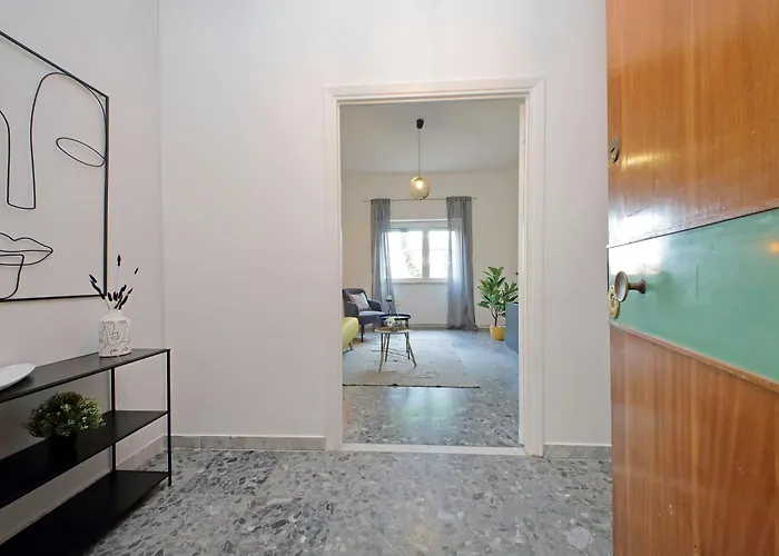 Carmens Flat By Domusdimore Apartment