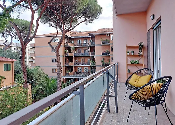 Carmens Flat By Domusdimore Apartment