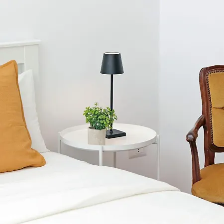 Carmens Flat By Domusdimore * Rom