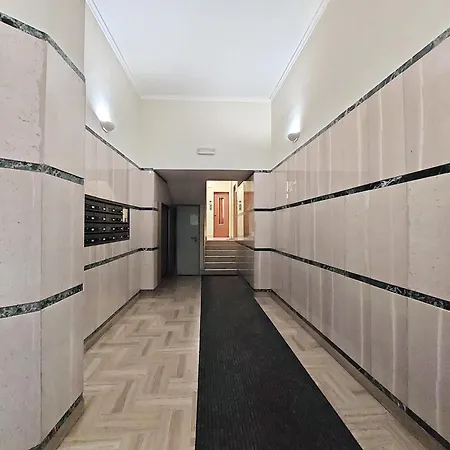Carmens Flat By Domusdimore Lejlighed